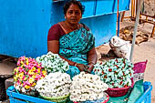 Street sellers near the Swamimalai temple. 